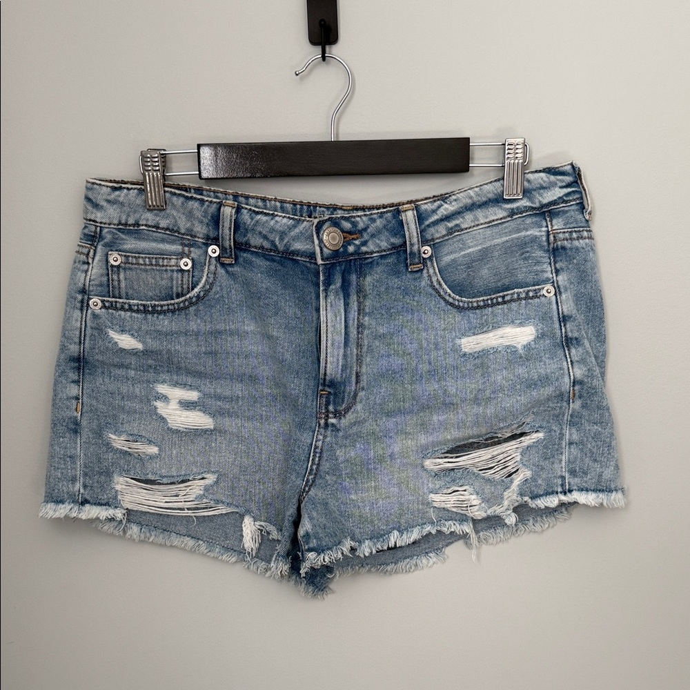 American Eagle Outfitters Light Blue Distressed Jean Shorts